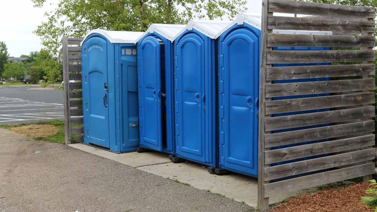 Porta Potty Rental Pros - Reliable Portable Toilet Rentals in Beach City, OH, 44608